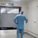 Non-contact access tot cleanrooms W-pharma